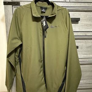 🎉FINAL PRICE🎉Nike Green Performance Jacket Lightweight Full-Zip